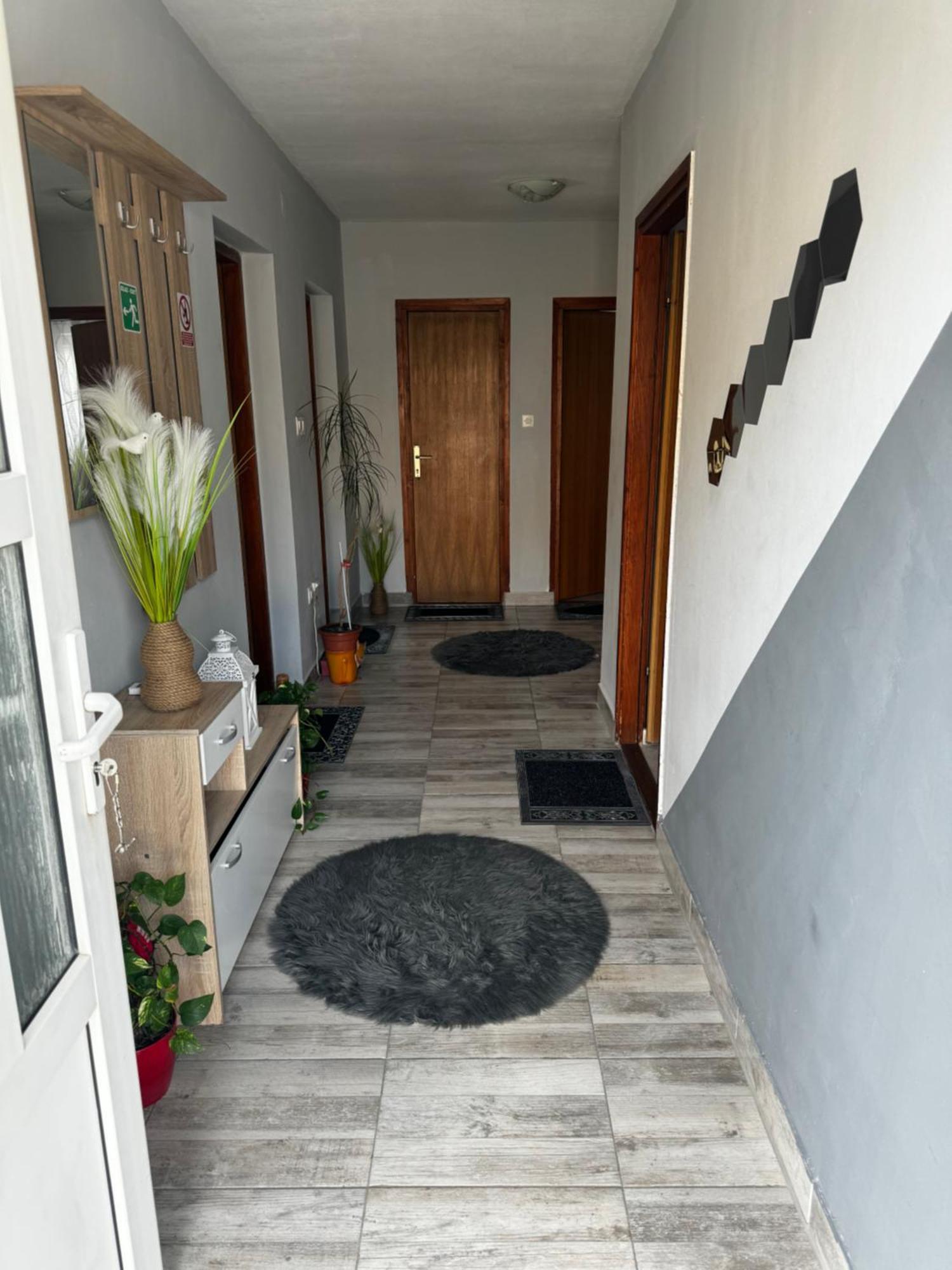 Apartment Danijela Senj  Bagian luar foto